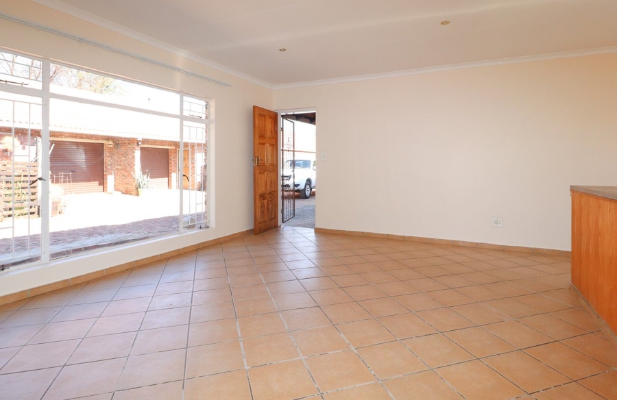 2 Bedroom Property for Sale in La Hoff North West